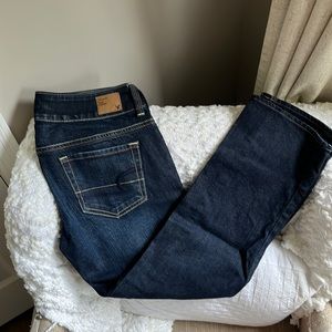 American Eagle Artist crop jean size 4 regular